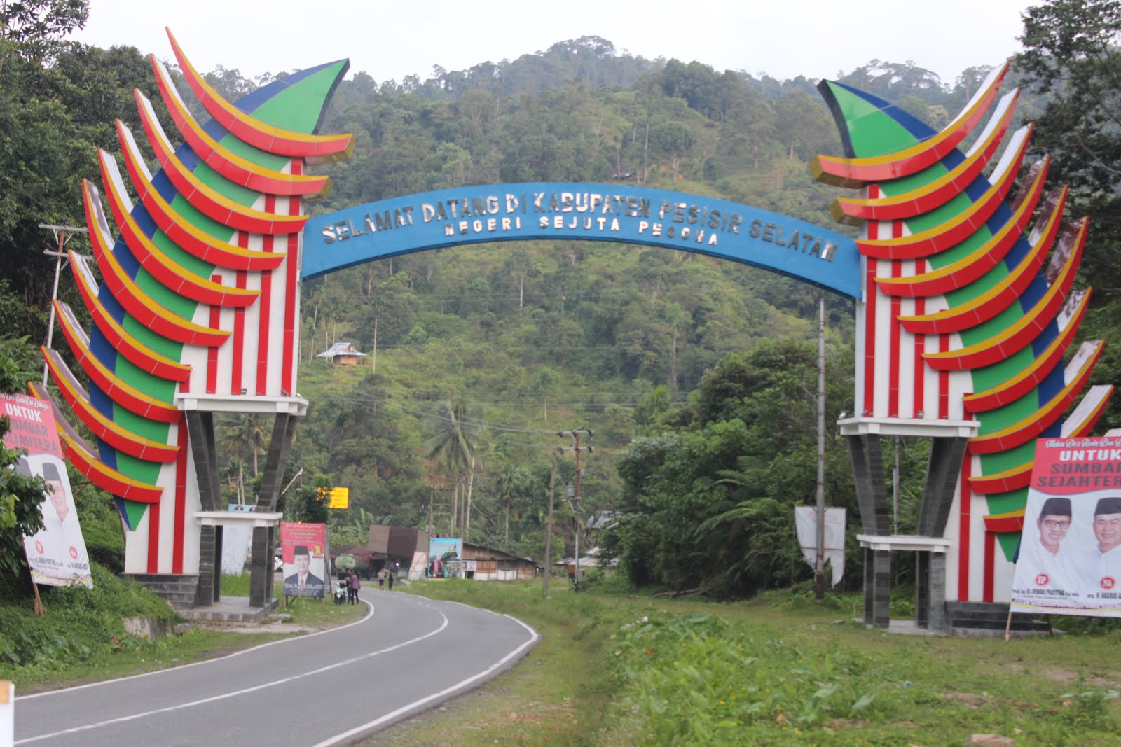 LimaKaki: Tips Saat Berkunjung ke Pesisir Selatan